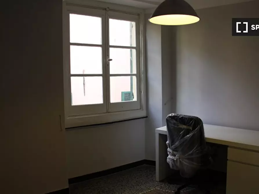 Immagine 4 di Camera condivisa in affitto  in Via di Prè a Genova