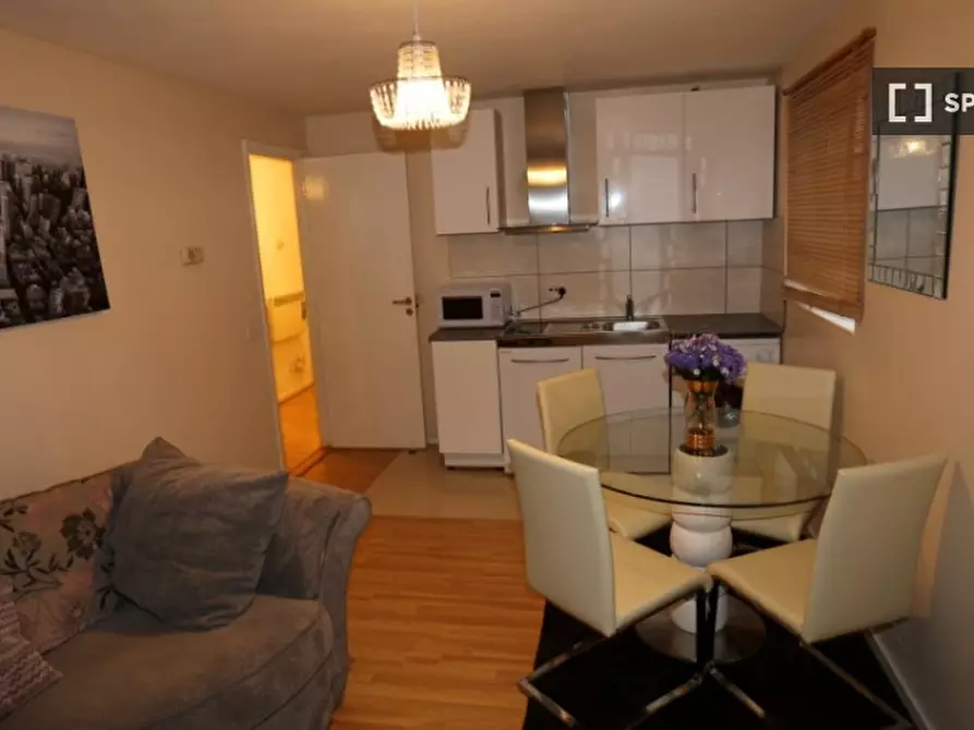Immagine 1 di Appartamento in affitto  in Eastgate Close a Eltham