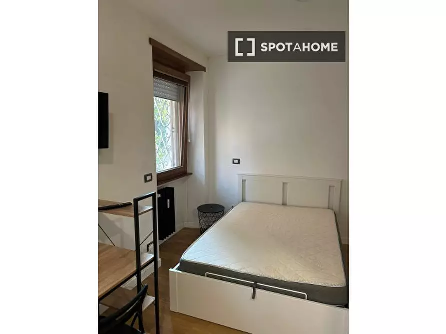 Immagine 12 di Ufficio in affitto  in Via Cilicia a Roma
