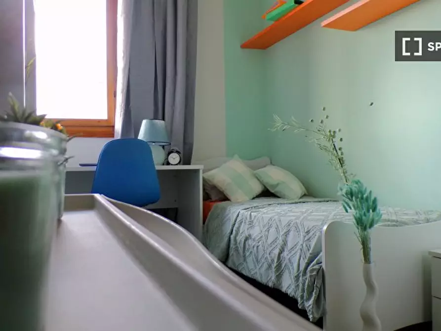 Immagine 6 di Camera condivisa in affitto  in Rodolfo Mondolfo a Bologna