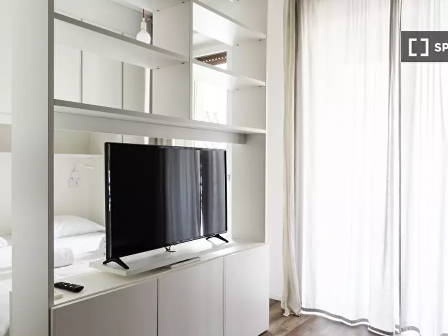 Immagine 14 di Appartamento in affitto  in Viale Brenta a Milano