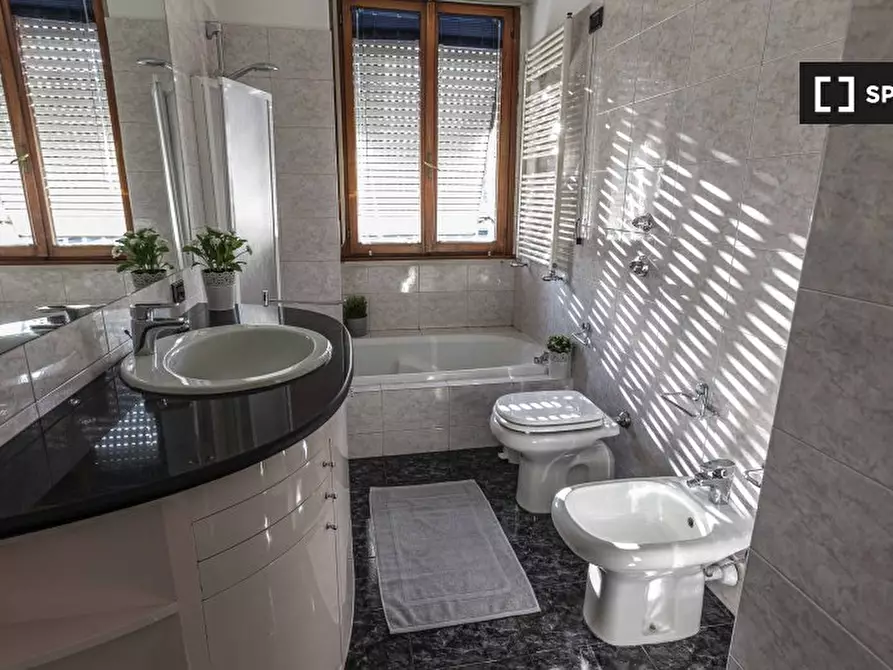 Immagine 13 di Camera condivisa in affitto  in Via Padova a Milano