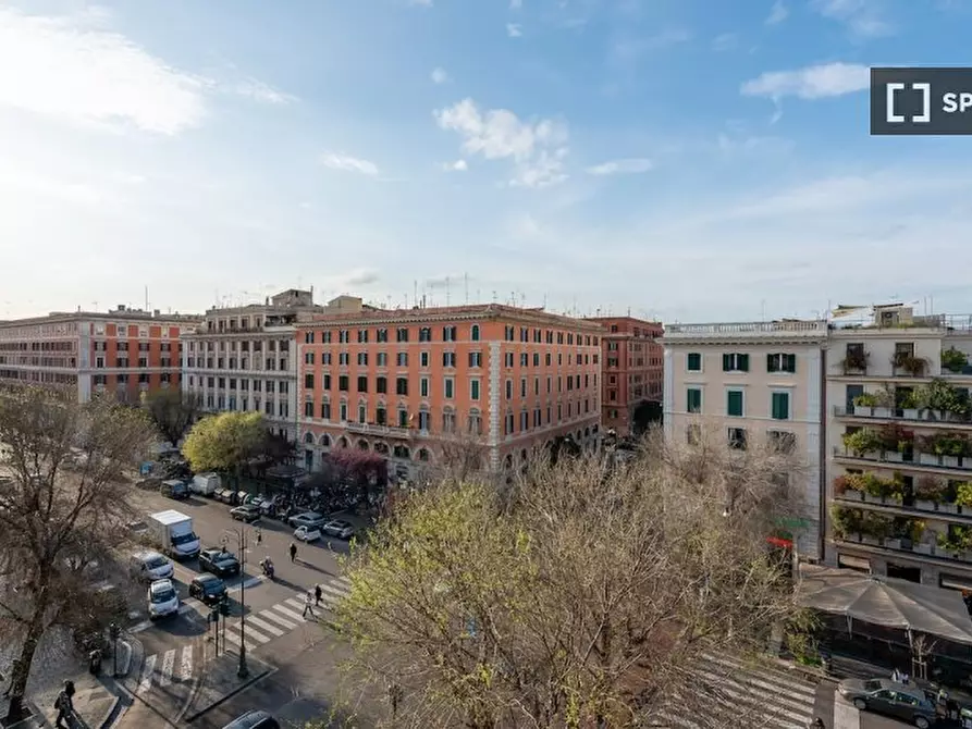 Immagine 14 di Appartamento in affitto  in Piazza Cola di Rienzo a Roma