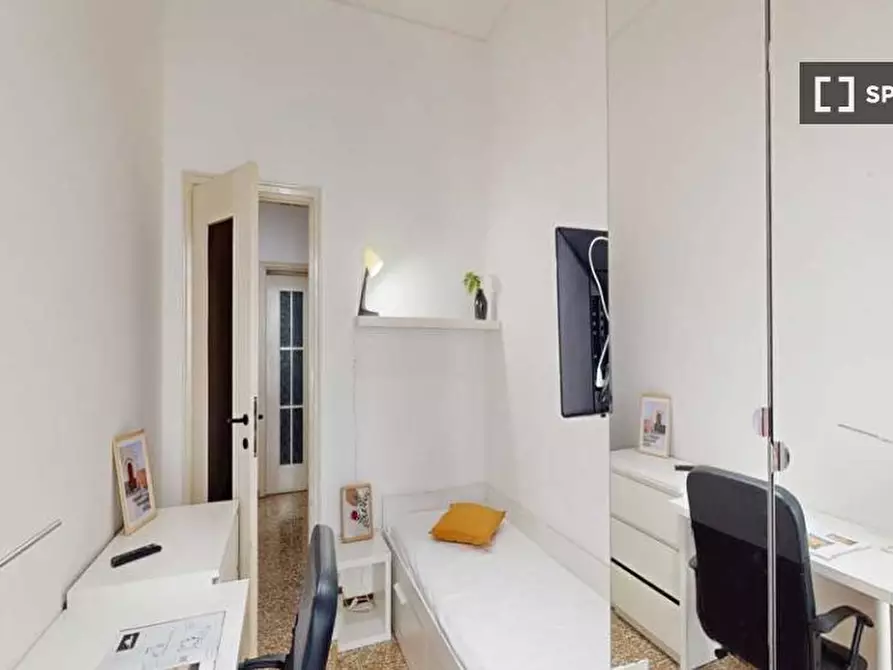 Immagine 19 di Camera condivisa in affitto  in Via Anco Marzio a Milano