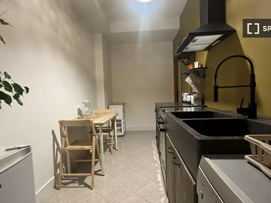 Immagine 5 di Camera condivisa in affitto  in V. Morozzo della Rocca a Roma