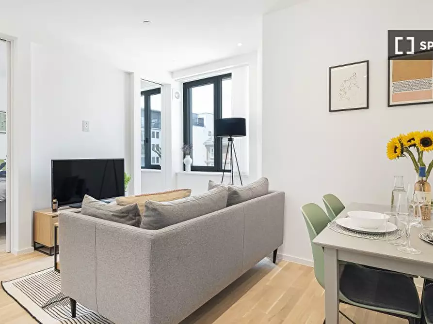 Immagine 3 di Appartamento in affitto  in Queens Rd a 