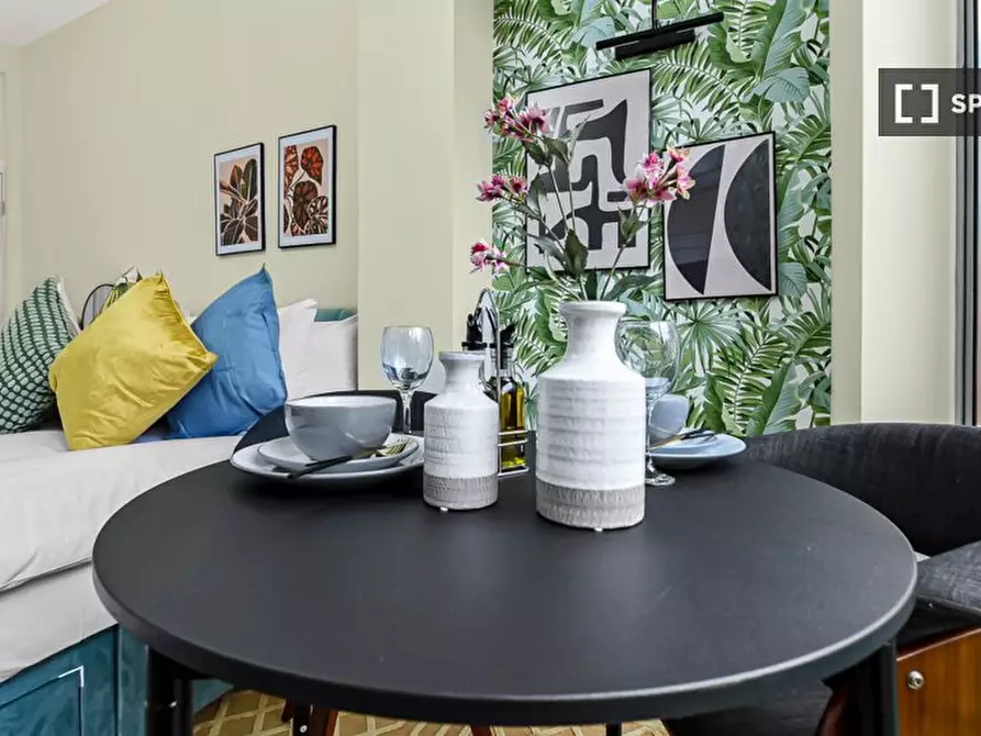 Immagine 14 di Ufficio in affitto  in flat a Hackney
