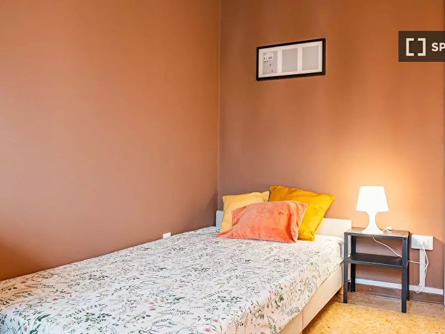 Immagine 4 di Camera condivisa in affitto  in Via Eugenio Donadoni a Milano