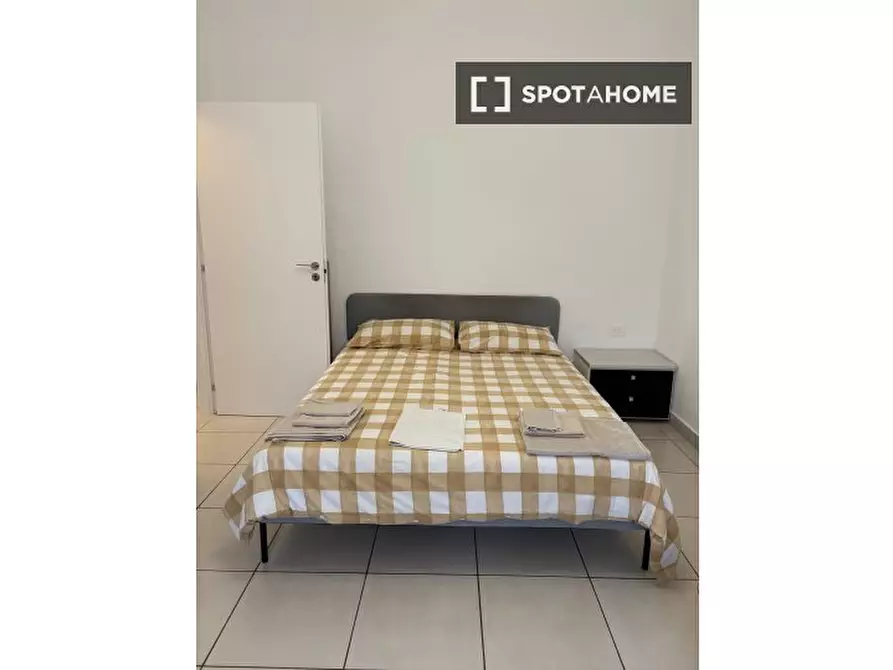 Immagine 8 di Appartamento in affitto  in Viale Liguria a Milano