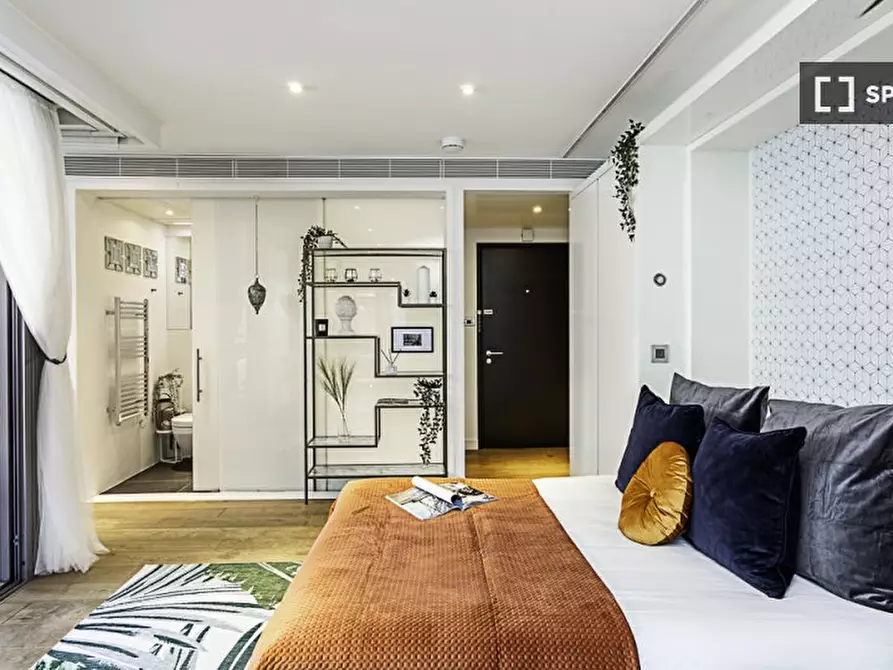 Immagine 12 di Ufficio in affitto  in Central Saint Giles Piazza a Camden Town