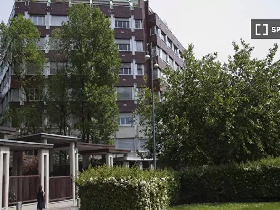 Immagine 18 di Camera condivisa in affitto  in Via Conca del Naviglio a Milano