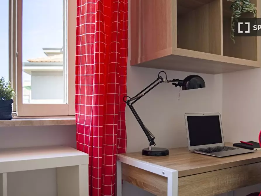 Immagine 3 di Camera condivisa in affitto  in Via Vettabbia a Milano