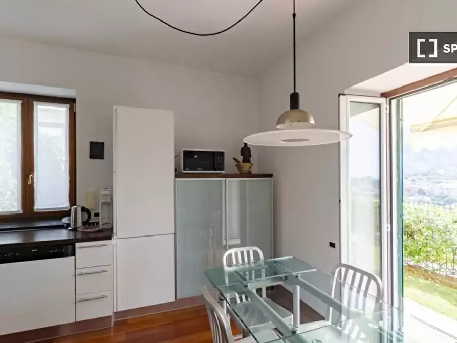 Immagine 14 di Appartamento in affitto  in Via S. Damiano a Rapallo