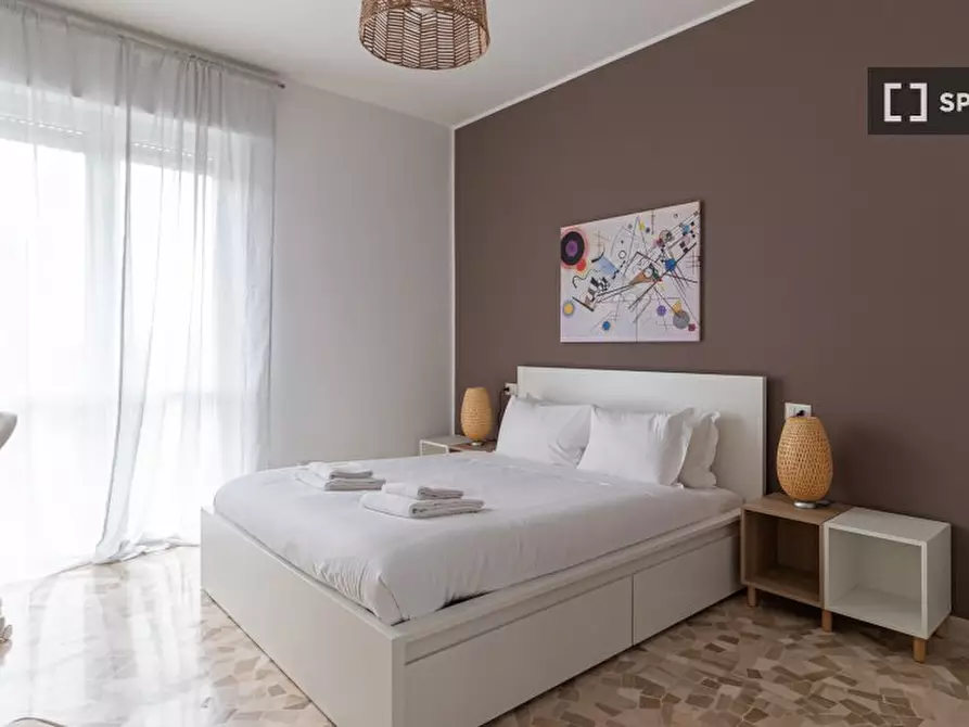 Immagine 4 di Appartamento in affitto  in Via Felice Venosta a Milano