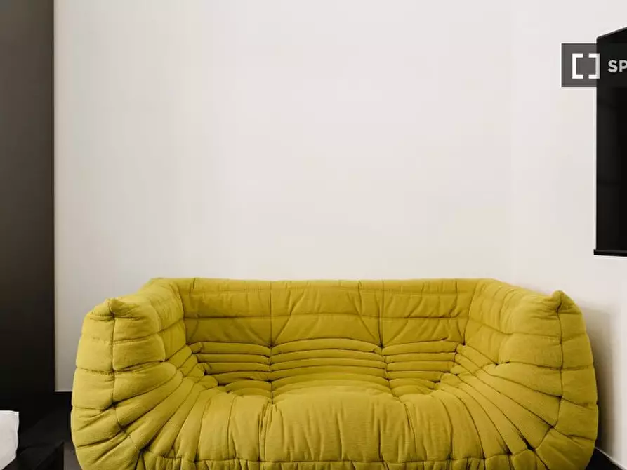 Immagine 10 di Appartamento in affitto  in Via Vincenzo Troya a Roma