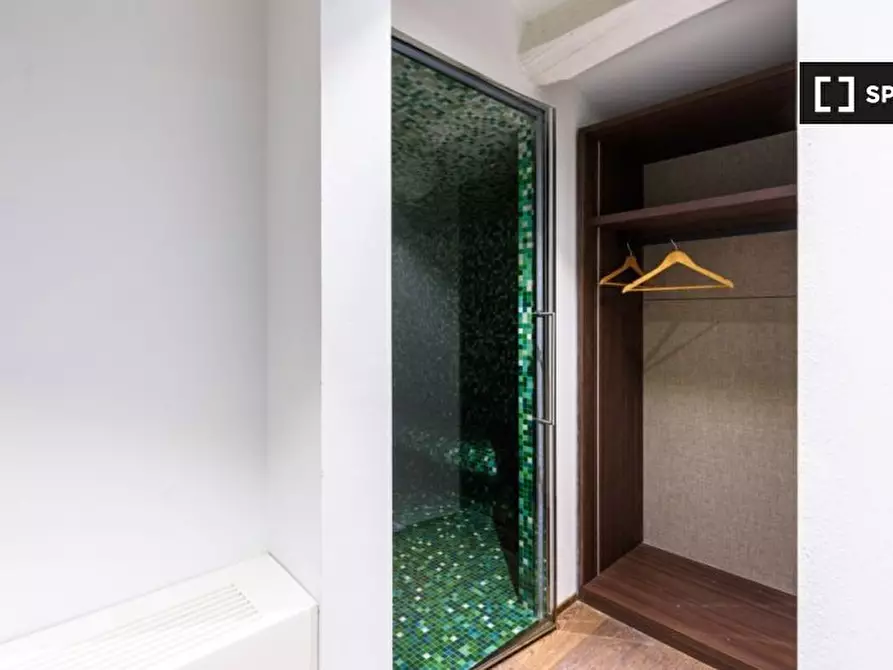 Immagine 17 di Appartamento in affitto  in Via Camillo Cavour a Firenze