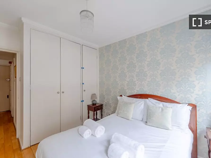 Immagine 3 di Appartamento in affitto  in Earls Ct Rd a Kensington