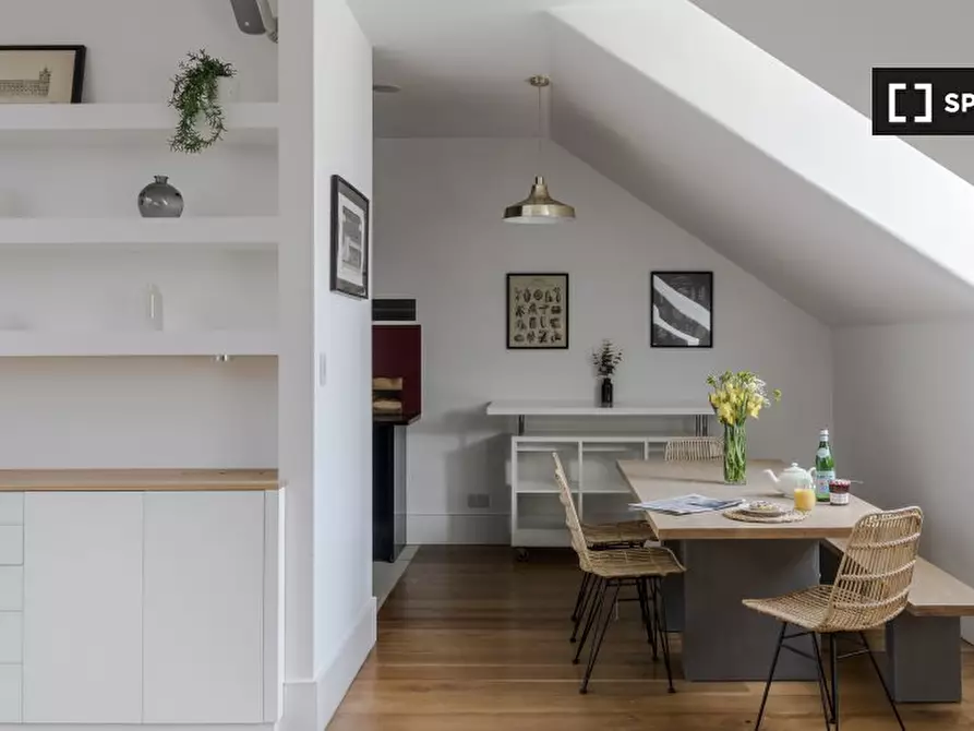 Immagine 3 di Appartamento in affitto  in flat a Kensington