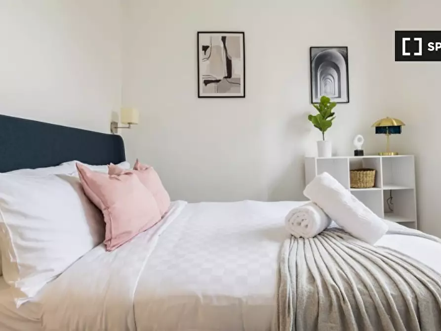 Immagine 8 di Appartamento in affitto  in Goldhawk Rd a Hammersmith