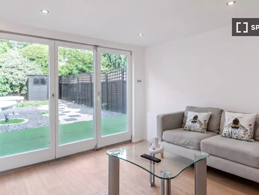 Immagine 1 di Appartamento in affitto  in Westcote Rd a Lambeth