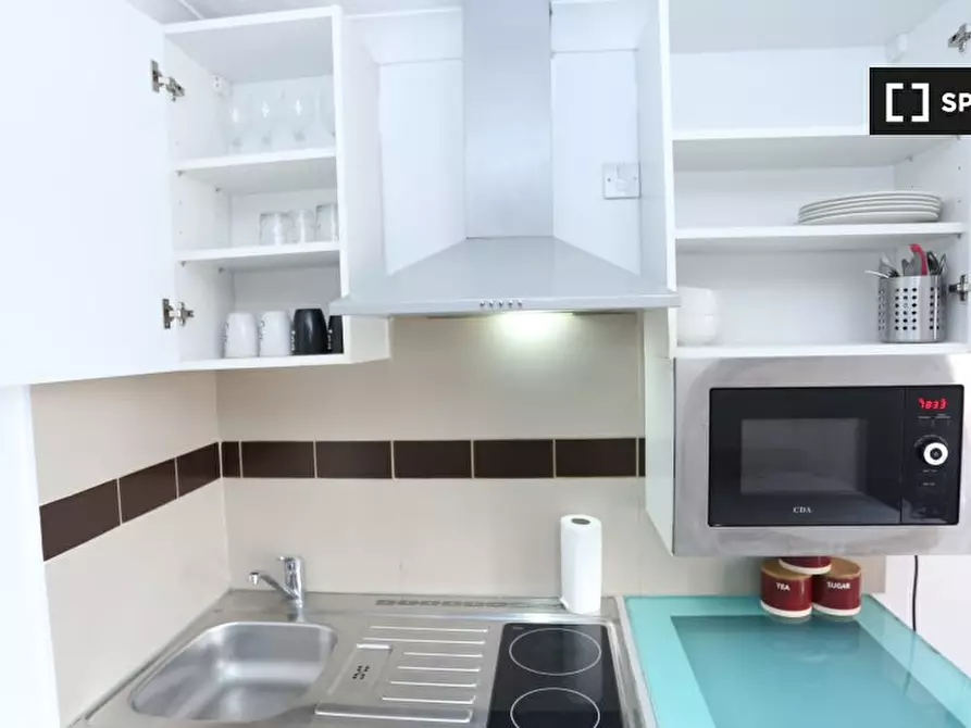 Immagine 7 di Ufficio in affitto  in Lytham Cl a Eltham