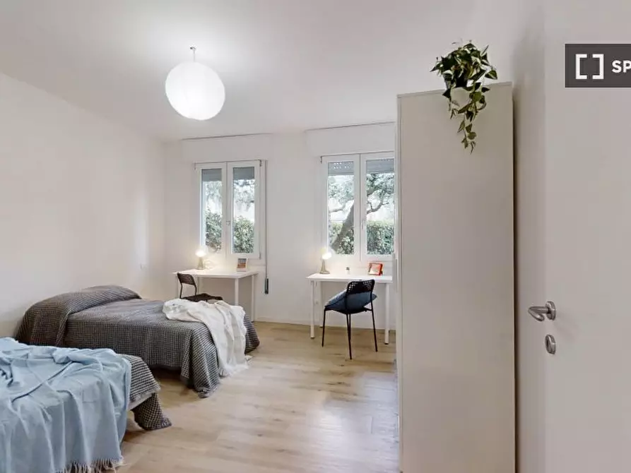 Immagine 1 di Camera condivisa in affitto  in VIA armistizio a Padova