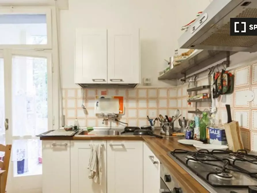 Immagine 8 di Camera condivisa in affitto  in Via Giovanni Targioni Tozzetti a Firenze