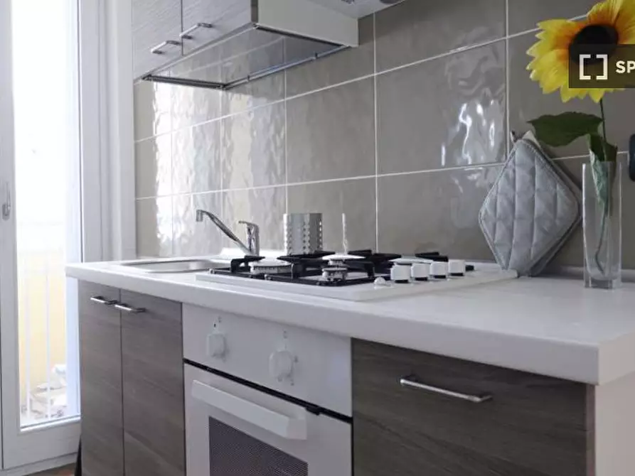 Immagine 5 di Camera condivisa in affitto  in Via  Angelo Mauri a Milano