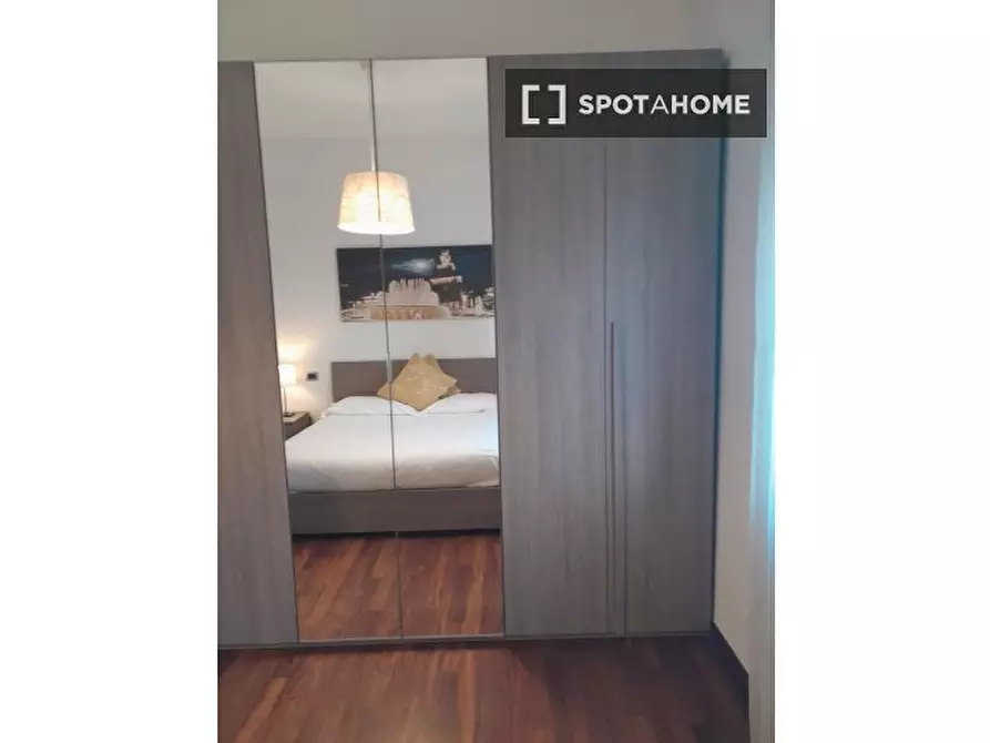 Immagine 8 di Appartamento in affitto  in Via S. Marco a Milano