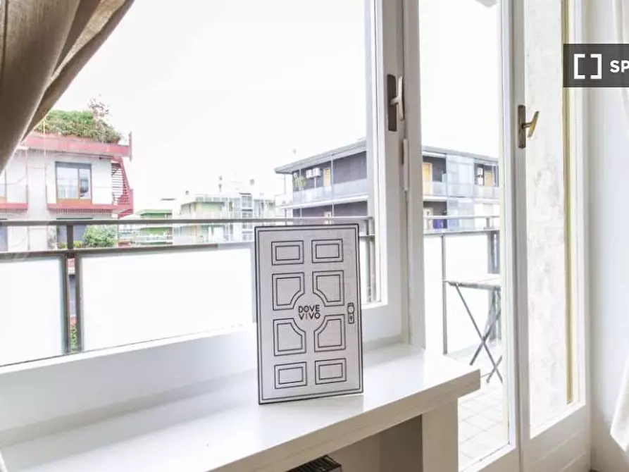 Immagine 9 di Camera condivisa in affitto  in Via Caproni a Milano