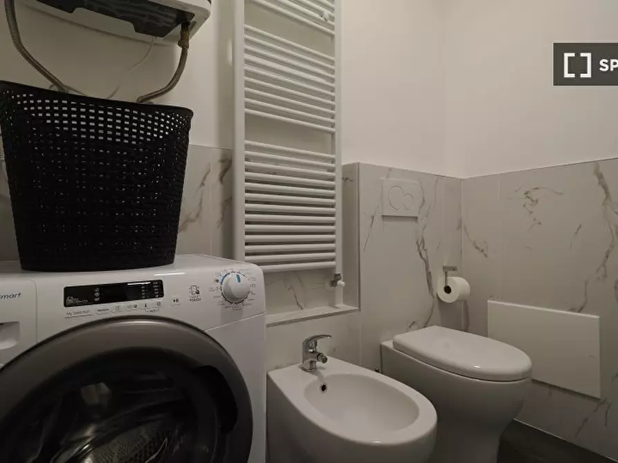 Immagine 3 di Camera condivisa in affitto  in Corso Peschiera a Torino