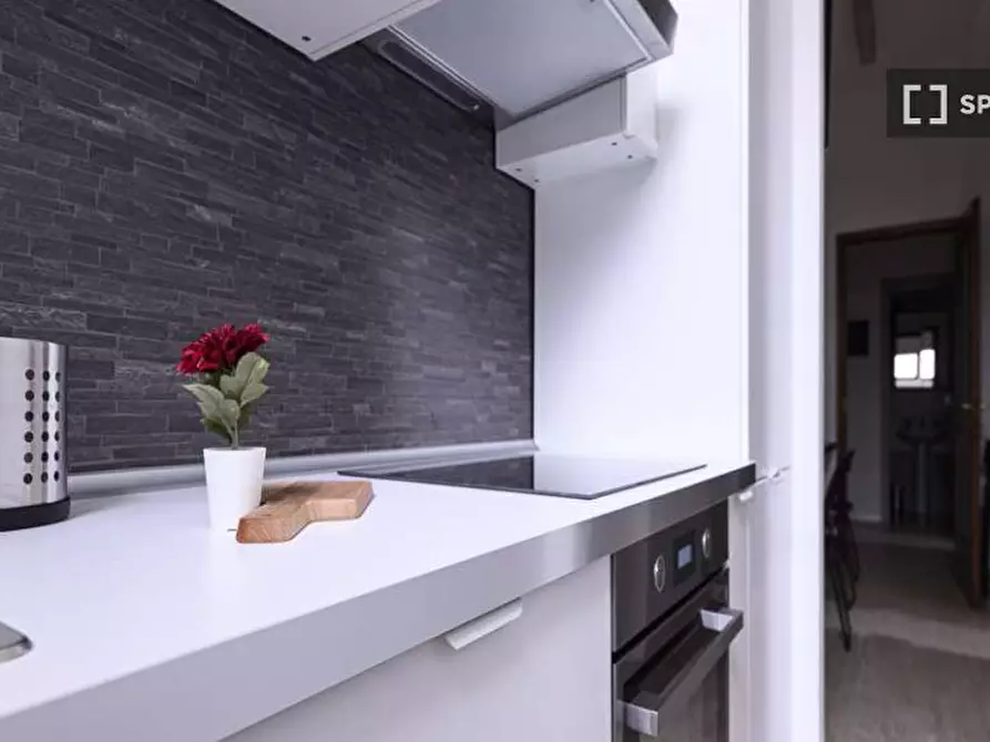 Immagine 9 di Camera condivisa in affitto  in Via Ippodromo a Milano