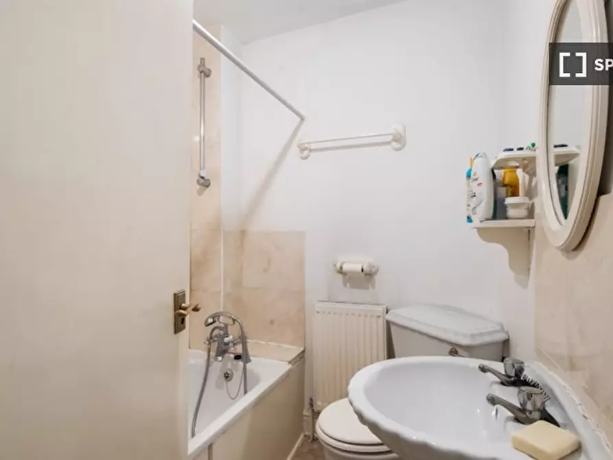 Immagine 8 di Camera condivisa in affitto  in Lavender Hill a Wandsworth