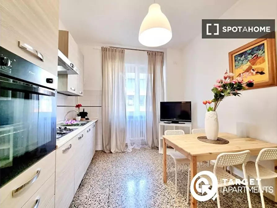 Immagine 3 di Appartamento in affitto  in Via Andrea Costa a Milano