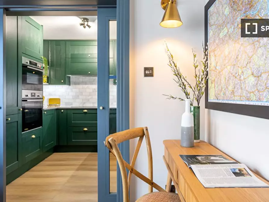 Immagine 12 di Appartamento in affitto  in Campden Street a Kensington