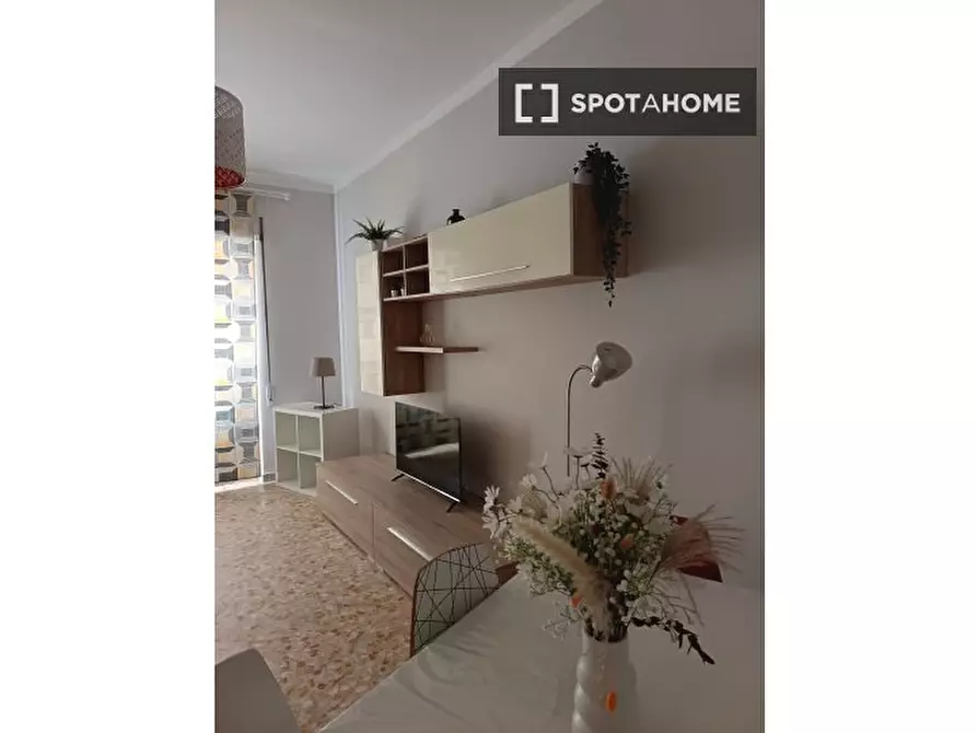 Immagine 18 di Appartamento in affitto  in Via Calpurnio Pisone a Roma