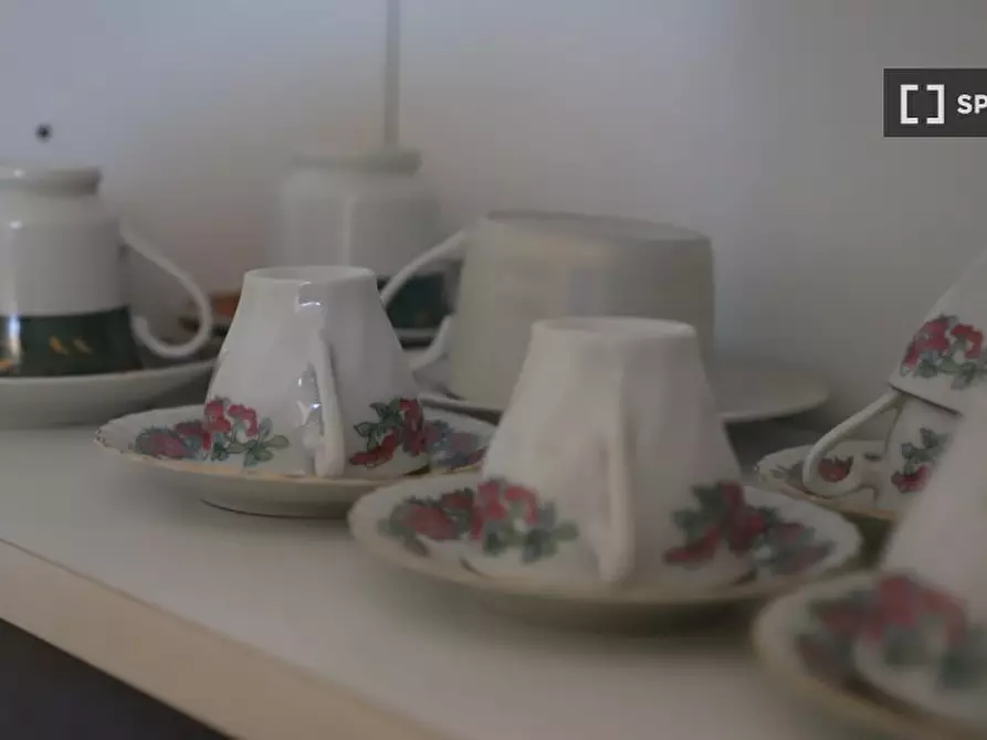 Immagine 19 di Appartamento in affitto  in Via dei Glicini a Roma