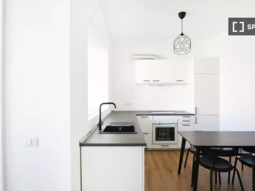 Immagine 16 di Camera condivisa in affitto  in Via Benjamin Constant a Milano