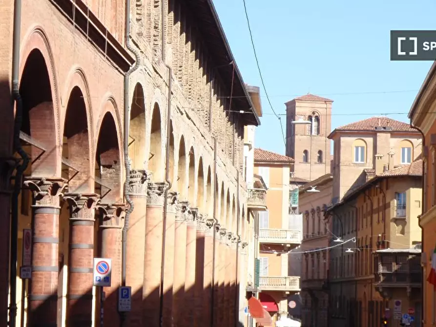 Immagine 15 di Appartamento in affitto  in Via d'Azeglio a Bologna