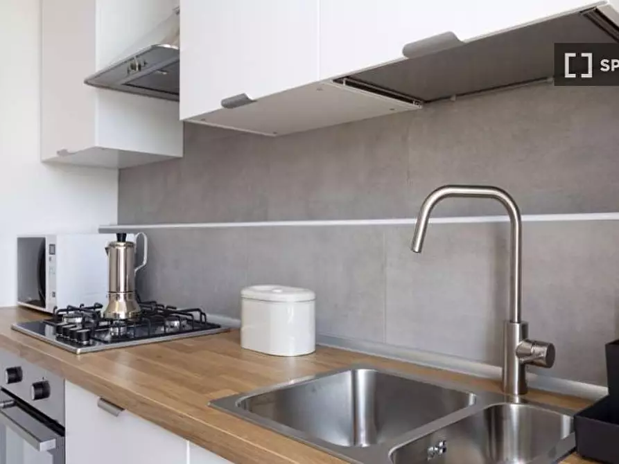 Immagine 11 di Camera condivisa in affitto  in Viale Monza a Milano