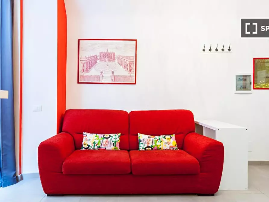 Immagine 19 di Appartamento in affitto  in Via dei Campani a Roma