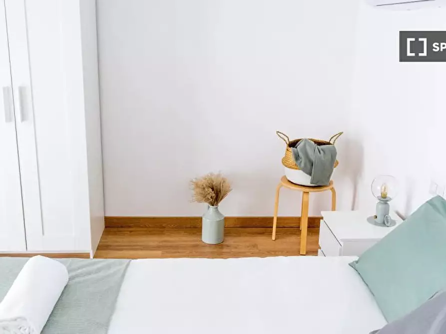 Immagine 2 di Appartamento in affitto  in Via di S. Giovanni in Laterano a Roma