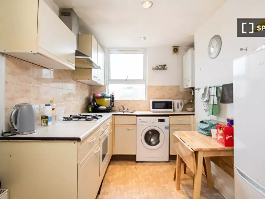 Immagine 6 di Camera condivisa in affitto  in Lavender Hill a Wandsworth