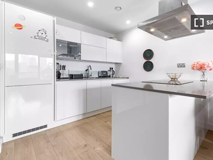 Immagine 10 di Appartamento in affitto  in St Paul's Way a Poplar