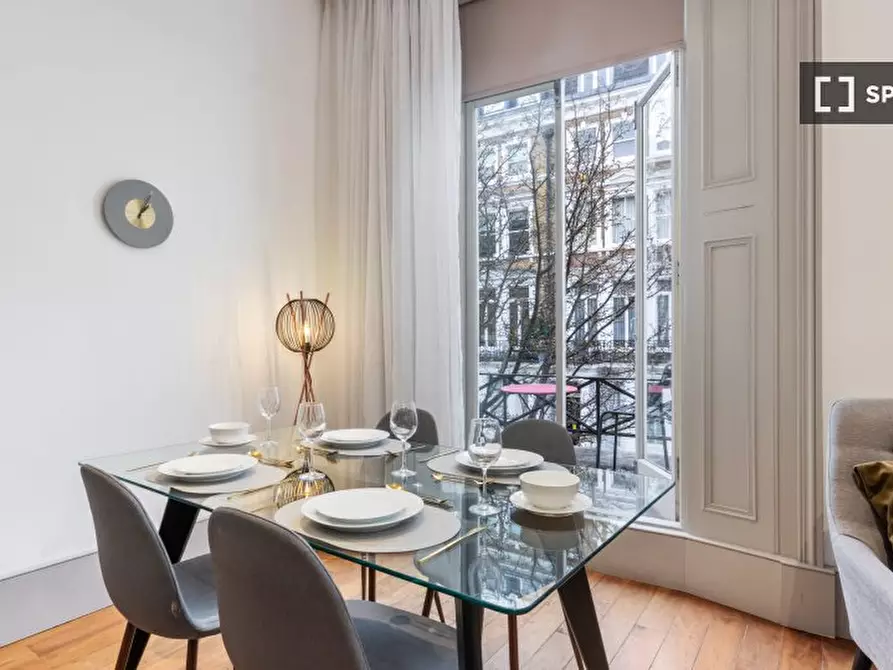 Immagine 3 di Appartamento in affitto  in Apartment a Kensington