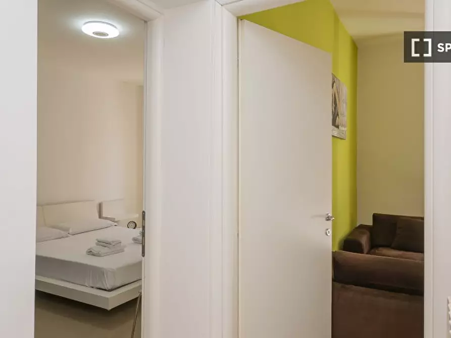 Immagine 12 di Appartamento in affitto  in Via Accademia a Milano