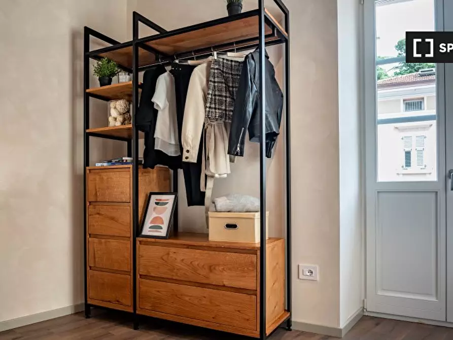 Immagine 3 di Camera condivisa in affitto  in Via Paganini a Rovereto