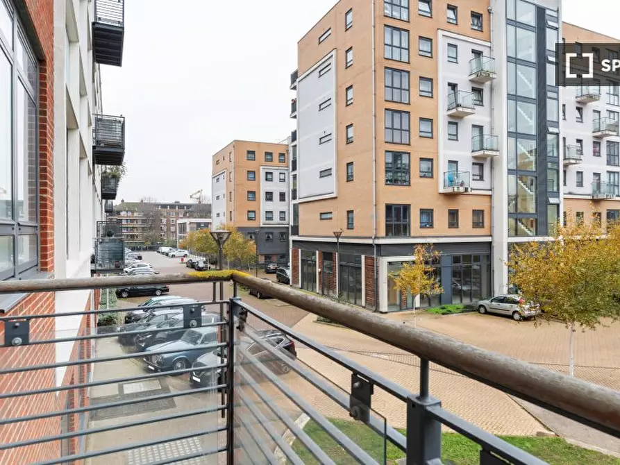 Immagine 14 di Appartamento in affitto  in Gilstead Rd a Ealing
