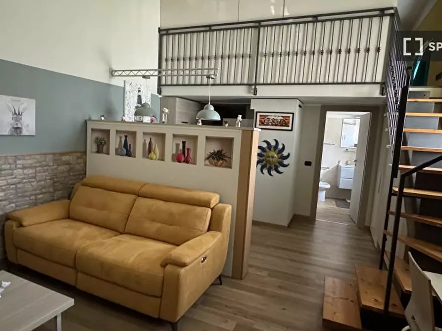 Immagine 1 di Appartamento in affitto  in Via Ascanio Sforza a Milano