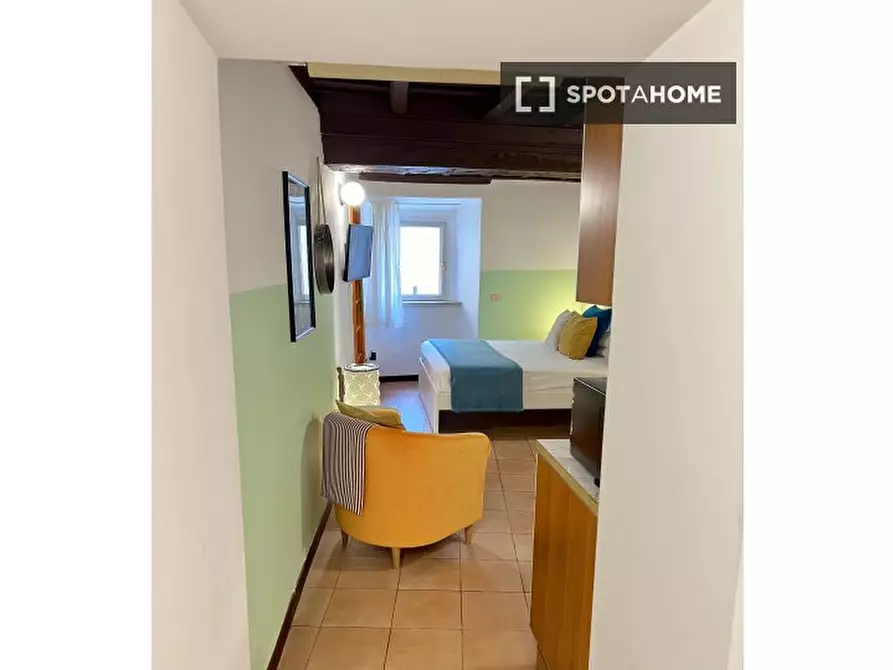 Immagine 19 di Ufficio in affitto  in Via dei Chiavari a Roma